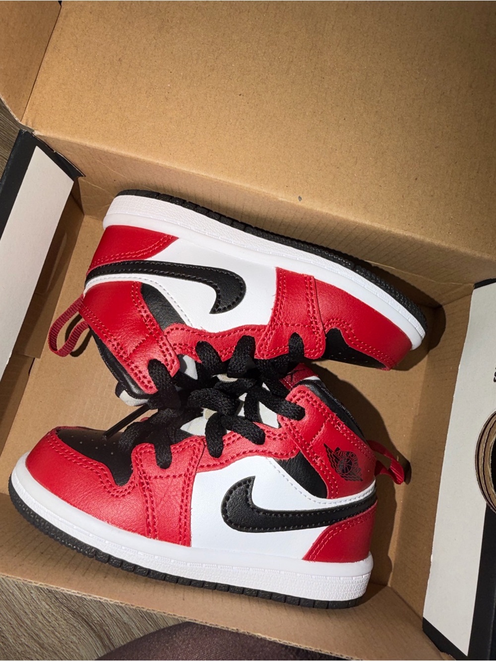 Jordan Kids High-Top Sneakers in Red, White & Black